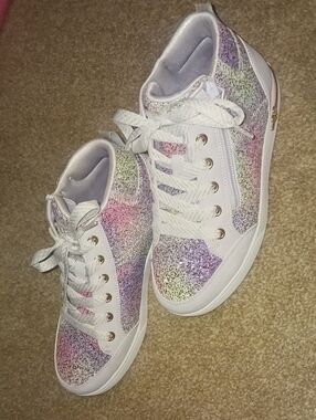 Nwot Skechers White Sneaker with Multicolor Glitter Accents